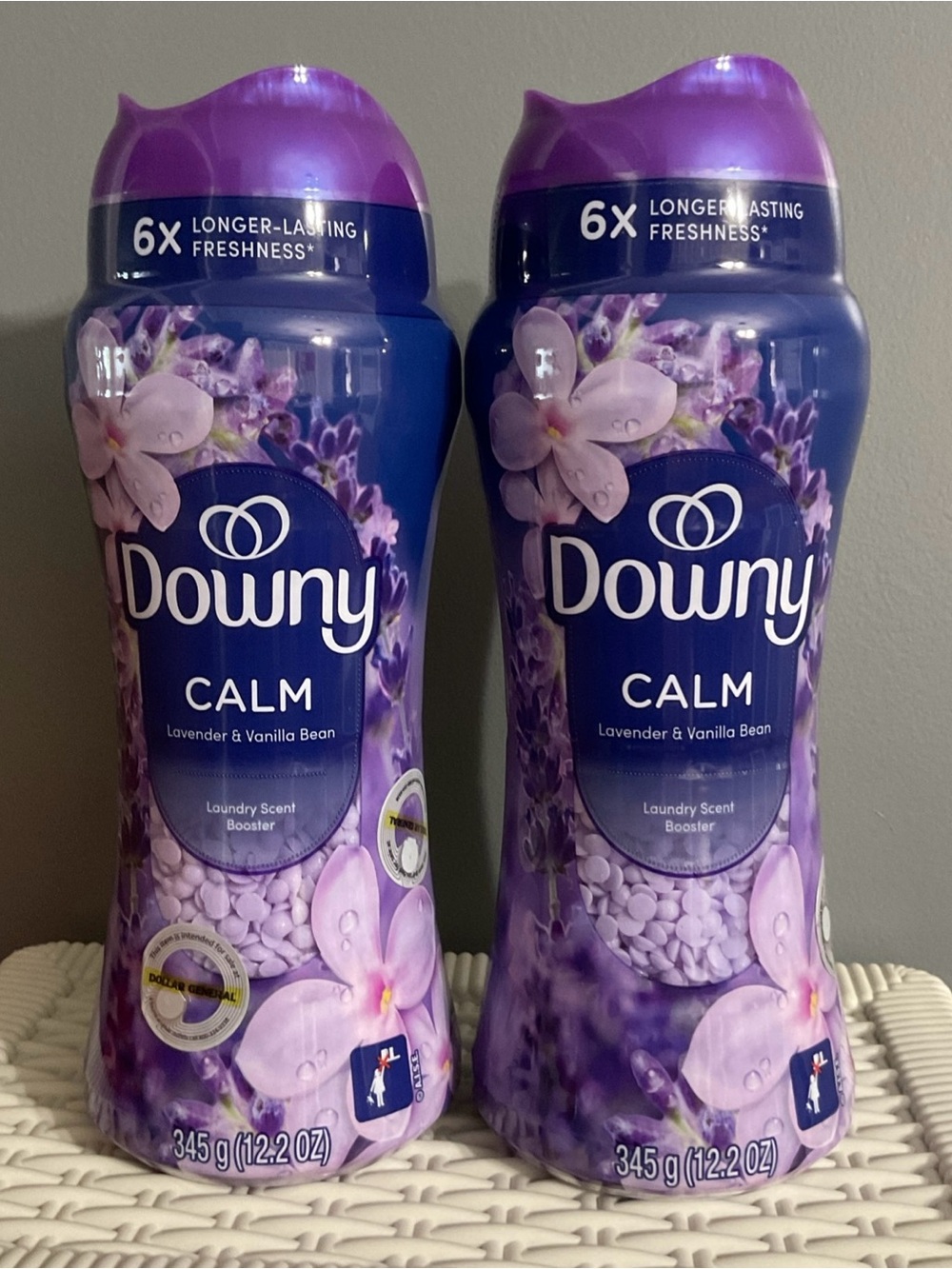 Downy Calm Lavender & Vanilla Bean Laundry Scent Booster - Purple